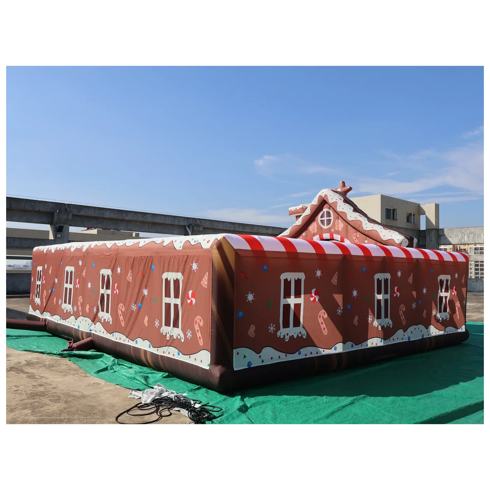 Большой надувной лабиринт в фо – обзор и цена Kids Outdoor Venues