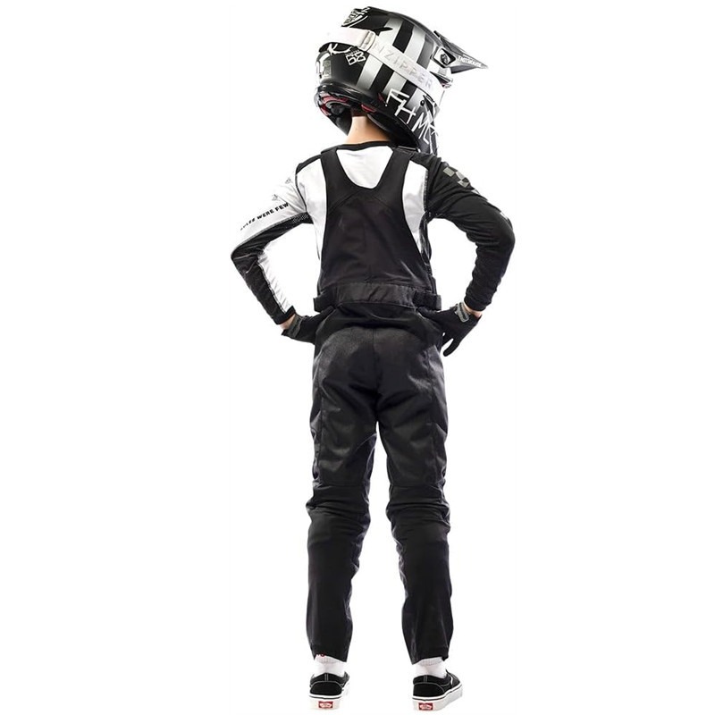 Детский цельный гоночный комби – обзор и цена Kids Outdoor Karting